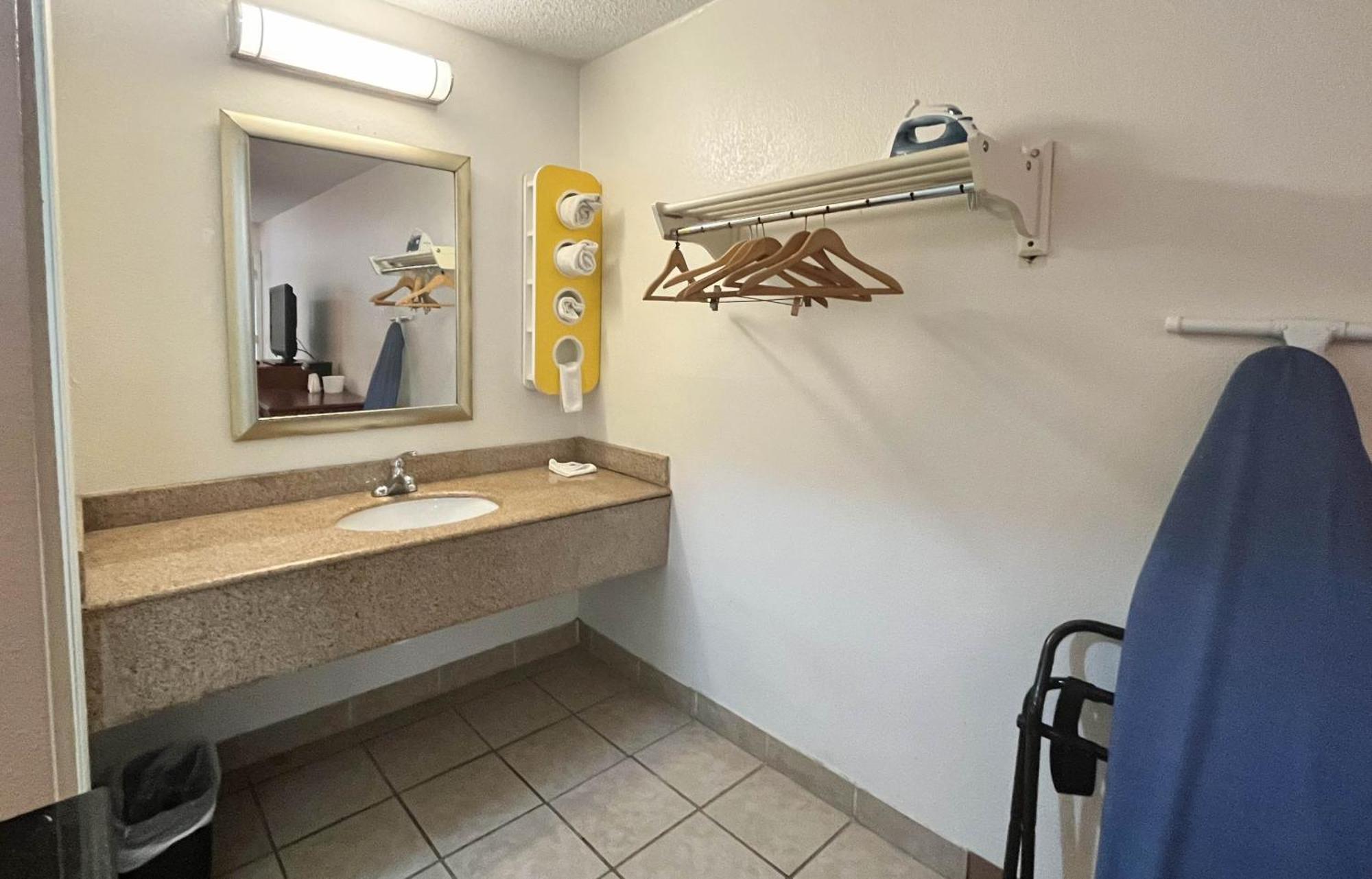 Motel 6-Dayton, Oh - Englewood Dış mekan fotoğraf