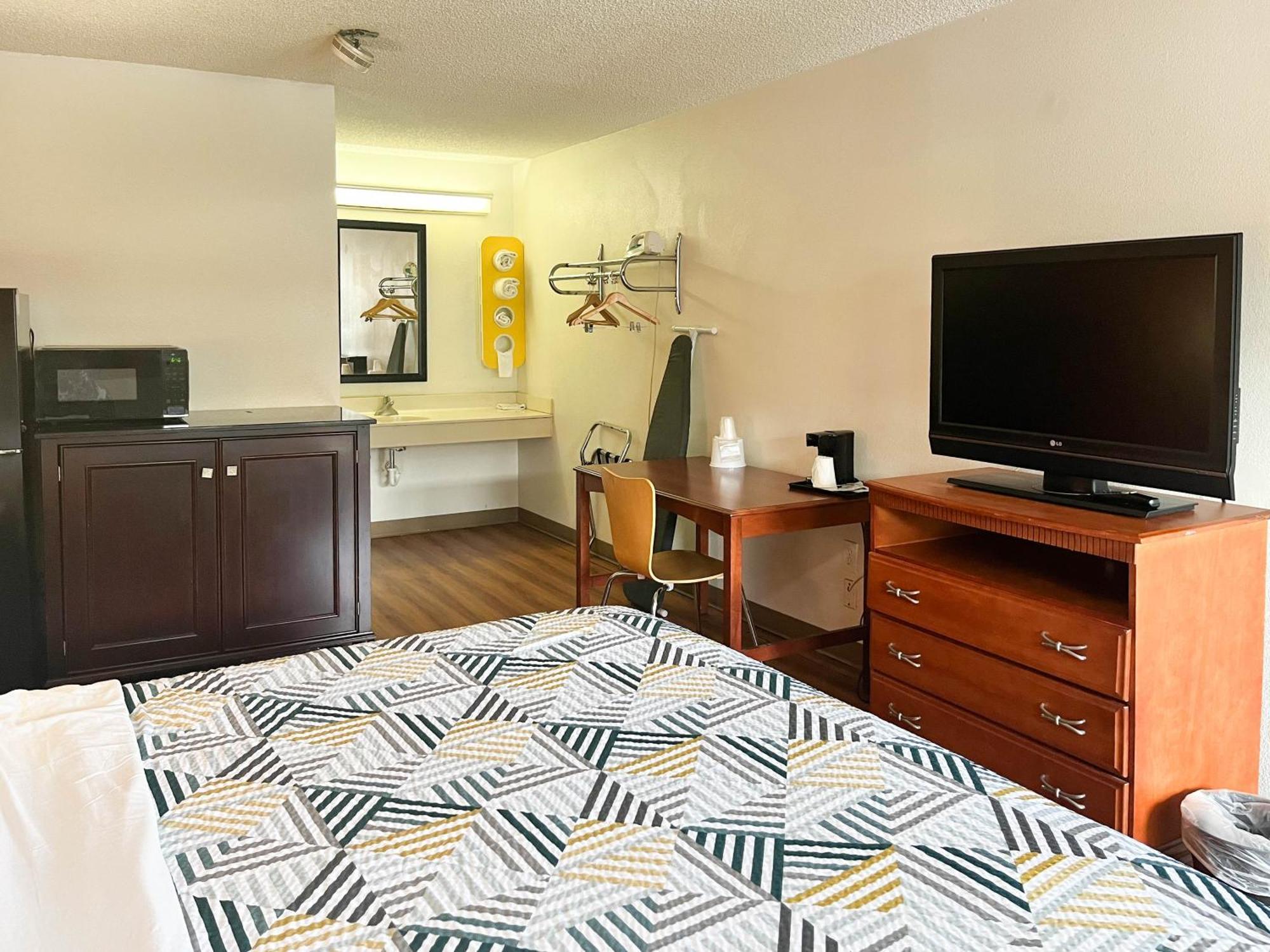 Motel 6-Dayton, Oh - Englewood Dış mekan fotoğraf