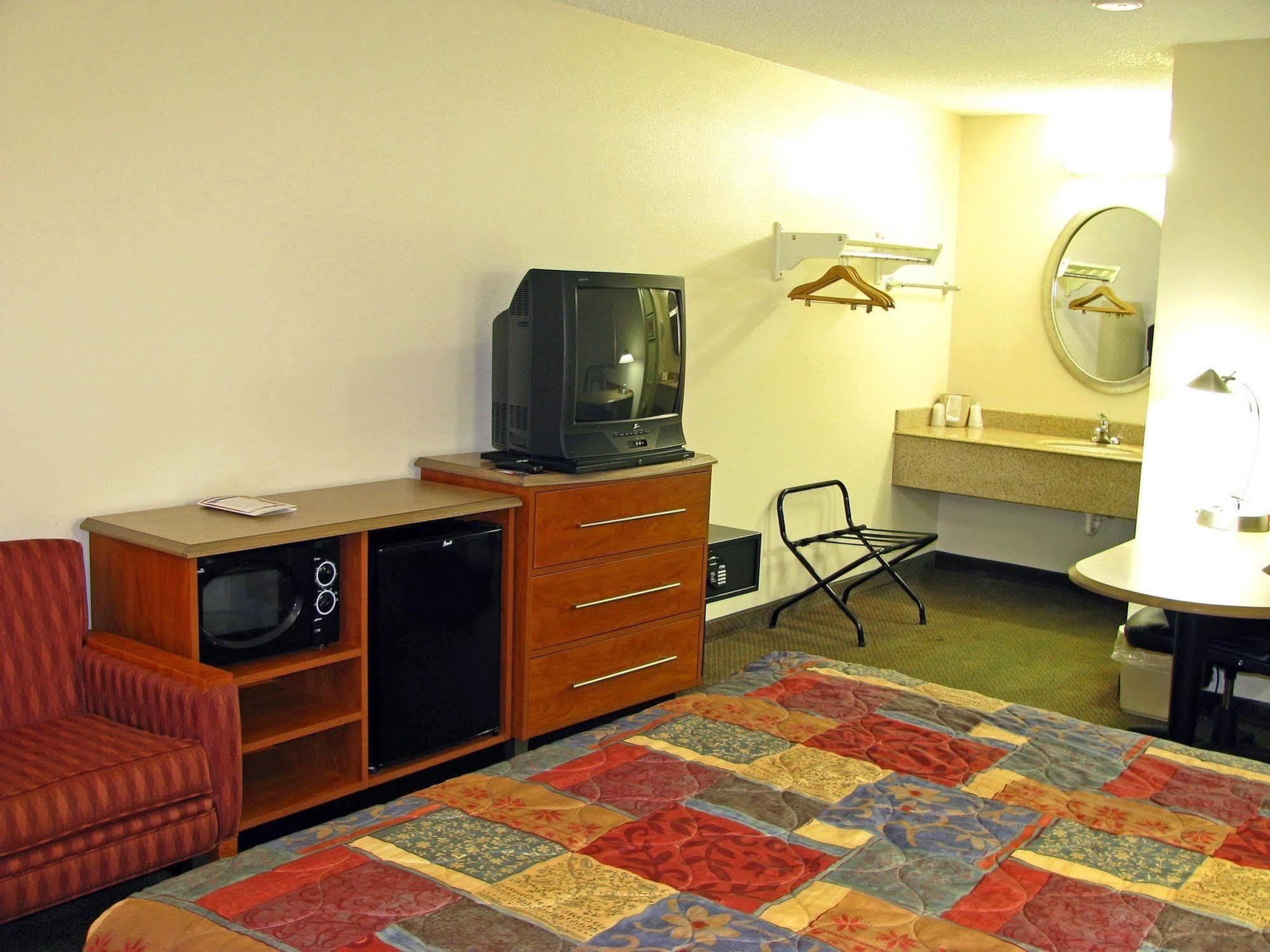 Motel 6-Dayton, Oh - Englewood Dış mekan fotoğraf
